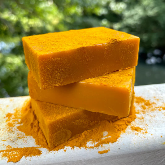 Savon éclaircissant au citron, curcuma et acide kojique